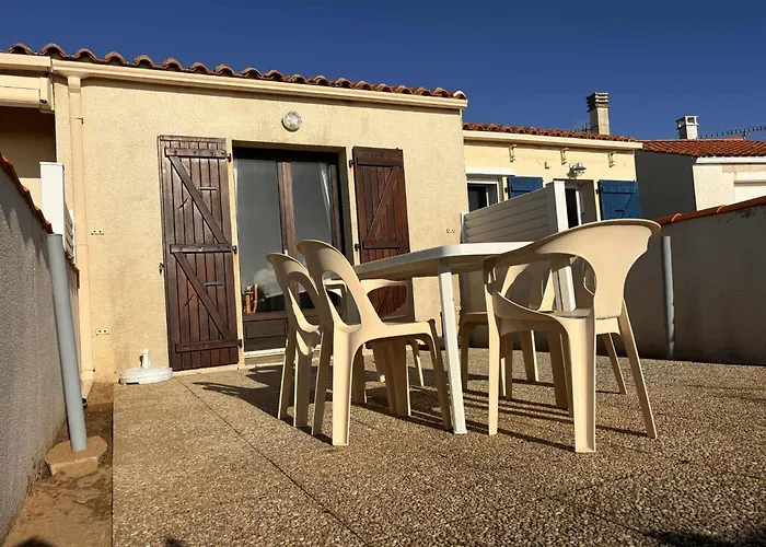Hébergement de vacances Maisonnette Avec Terrasse Et Vue Mer, Animaux Admis - Fr-1-194-323 La Tranche-sur-Mer